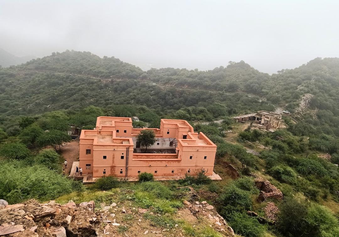 Madhogarh Fort